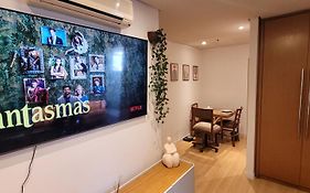 São Paulo Flat Familia ExtraComfort TV 65 lado Sírio Libanes